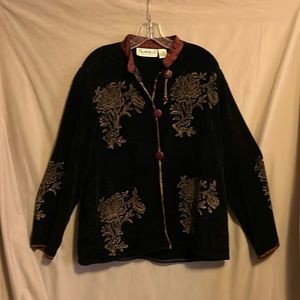 Striking Flashback black embroidered/beaded tapestry jacket size medium